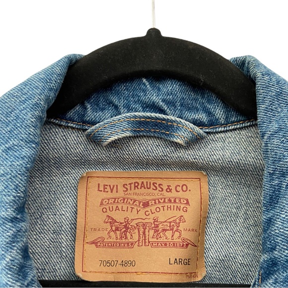 90s Levi’s 527 Type III Trucker Denim Jean Jacket - Picture 5 of 16